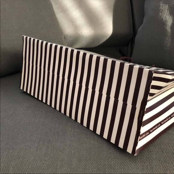 Henri Bendel Shopping Bag - Picture 3 of 4